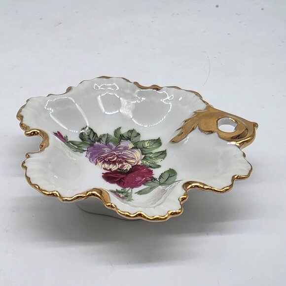 Vintage Porcelain Leaf-Shaped Dish With Gold Trim & Floral Design 5"x4.5" - Picture 3 of 6